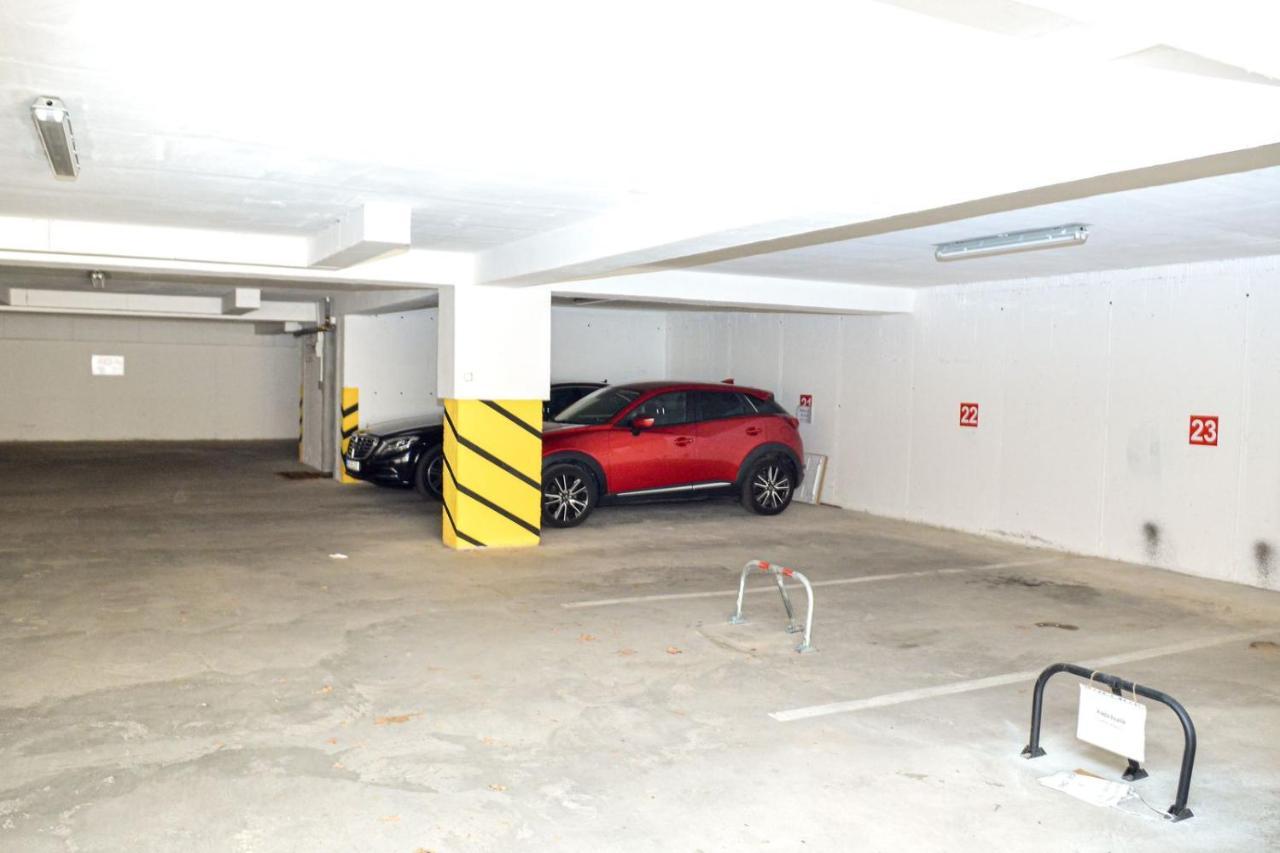 Unicum Apartman Hajduszoboszlo Bagian luar foto