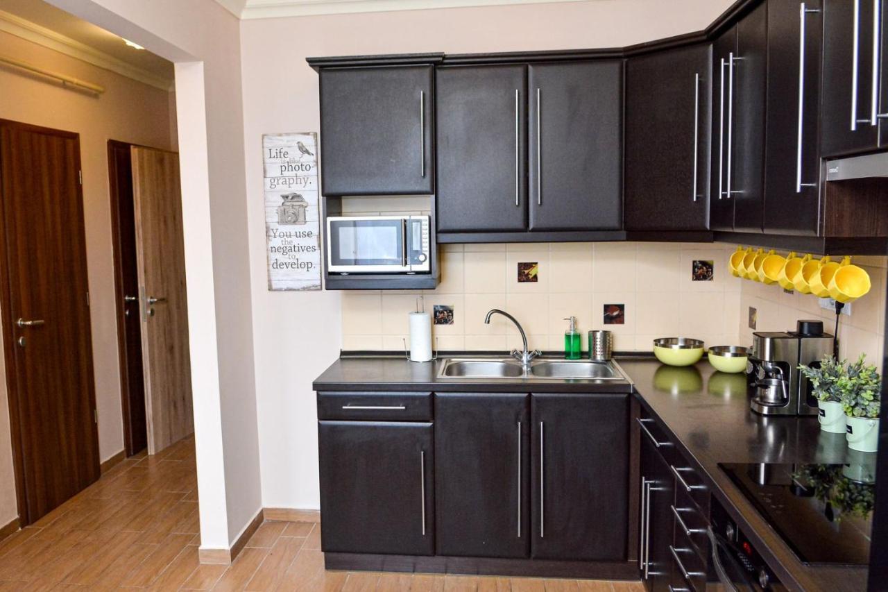 Unicum Apartman Hajduszoboszlo Bagian luar foto