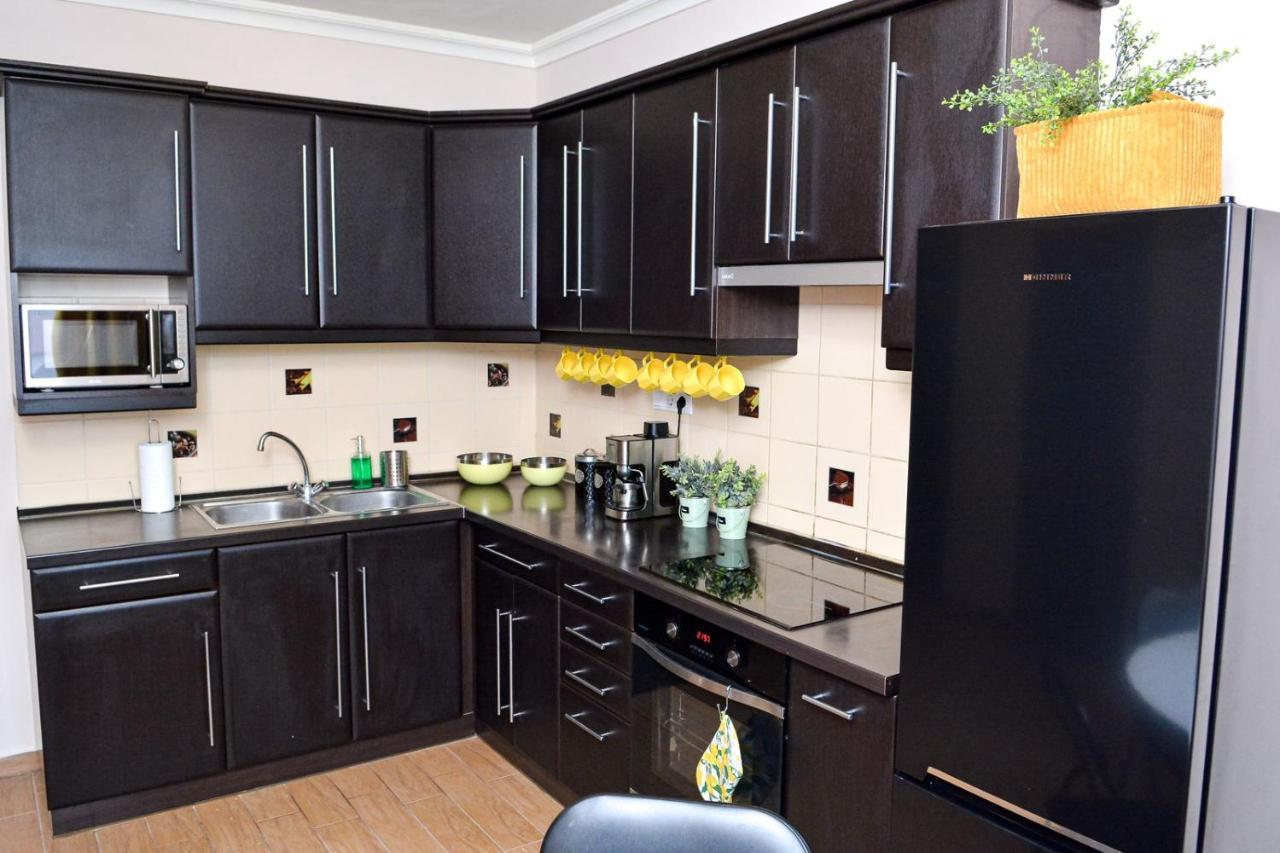 Unicum Apartman Hajduszoboszlo Bagian luar foto